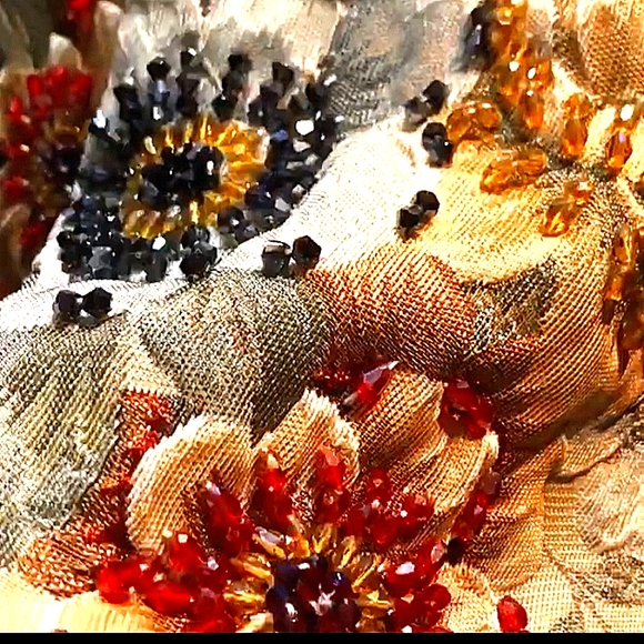 ♥️NWT Stunning Jaquard Embroidery  Beads, Coat. L - Picture 11 of 14